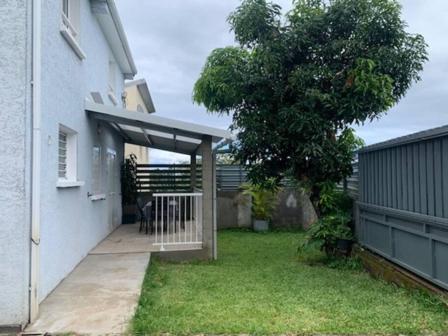 Villa Les Poinsettias Saint Pierre Exterior photo